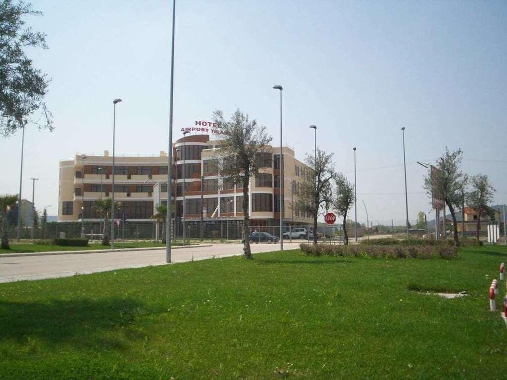 Airport - Rinas * Tirana